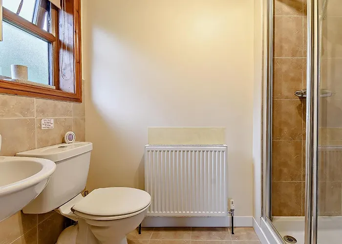 3 Bed In Sutton On Derwent 93206 Elvington