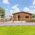 3 Bed In York Oc-93206 롯지 *